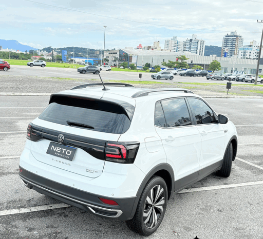 T-CROSS COMFORTLINE 1.0 TSI TURBO 2023  39 MIL KM (TETO SOLAR E BANCOS EM COURO) completo