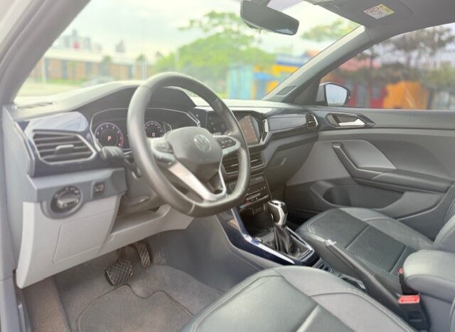 T-CROSS COMFORTLINE 1.0 TSI TURBO 2023  39 MIL KM (TETO SOLAR E BANCOS EM COURO) completo