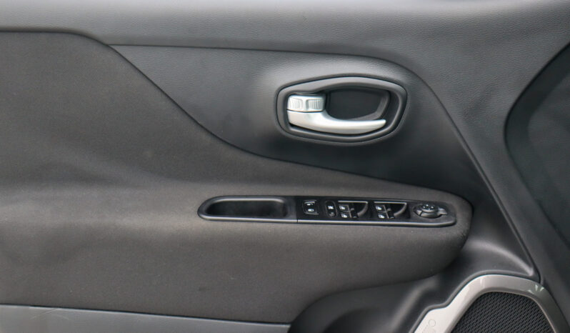 JEEP RENEGADE SPORT T270 TURBO 1.3 2023 – 44 MIL KM completo