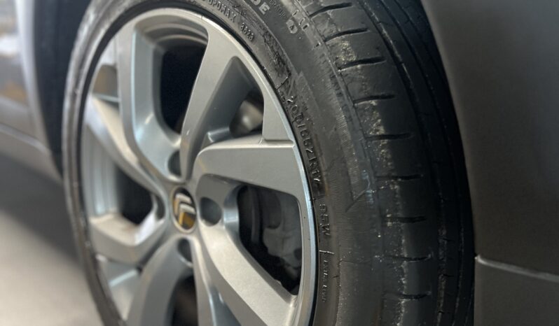 CITROËN C4 CACTUS 1.6 FEEL 16v 5p AUT. 2022– 64 MIL KM completo