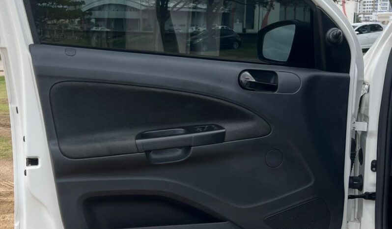 VOLKSWAGEN VOYAGE MPI 1.0 MECÂNICO 2023 – 43 MIL KM completo