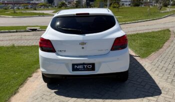 CHEVROLET ONIX 1.4 AUT. 2015 – 113 MIL KM completo
