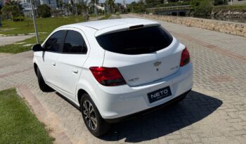 CHEVROLET ONIX 1.4 AUT. 2015 – 113 MIL KM completo