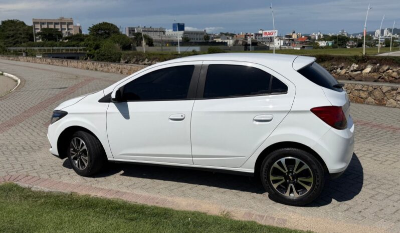 CHEVROLET ONIX 1.4 AUT. 2015 – 113 MIL KM completo