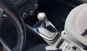 CHEVROLET ONIX 1.4 AUT. 2015 – 113 MIL KM completo