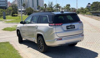 JEEP COMMANDER OVERLAND 2.2 DIESEL 2025 – 7 MIL KM completo