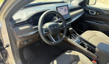 JEEP COMMANDER OVERLAND 2.2 DIESEL 2025 – 7 MIL KM completo