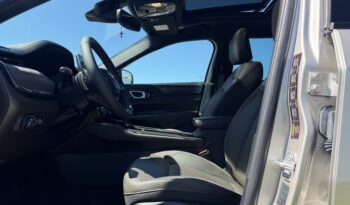 JEEP COMMANDER OVERLAND 2.2 DIESEL 2025 – 7 MIL KM completo