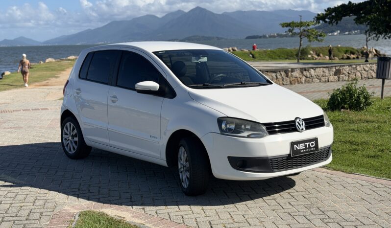 VOLKSWAGEN FOX 1.6 MI 2013 – 139 MIL KM completo