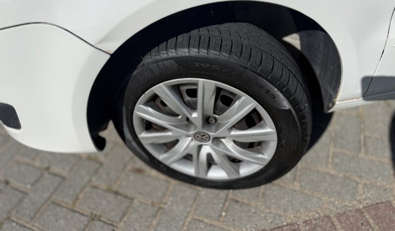 VOLKSWAGEN FOX 1.6 MI 2013 – 139 MIL KM completo