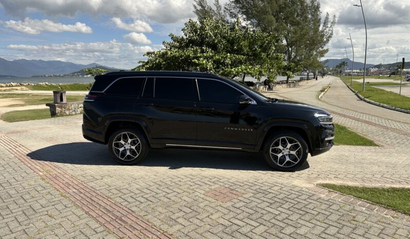 JEEP COMMANDER OVERLAND 2.0 DIESEL TD380 2022 DIESEL – 52 MIL KM completo