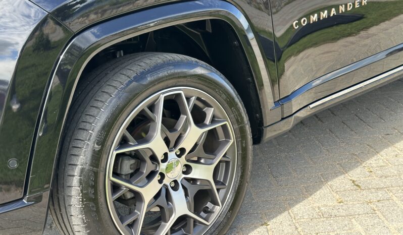 JEEP COMMANDER OVERLAND 2.0 DIESEL TD380 2022 DIESEL – 52 MIL KM completo