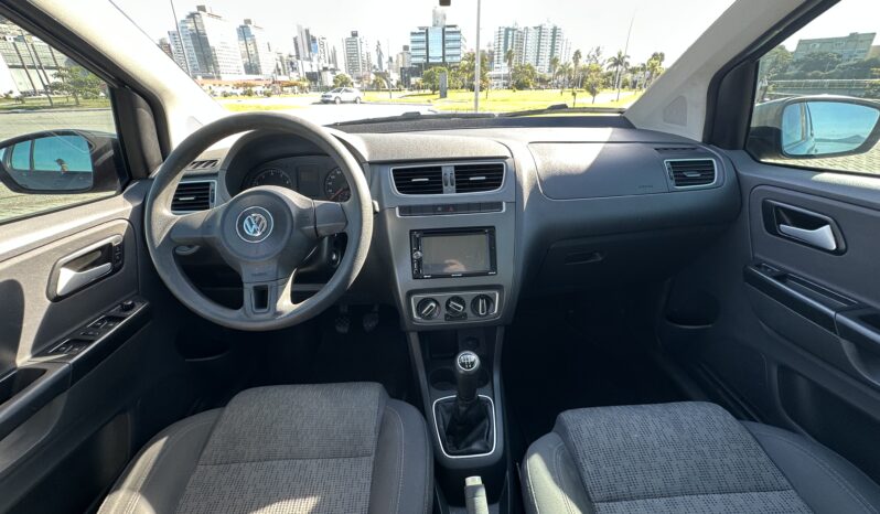 VW FOX 1.0 2014 – 141 MIL KM completo