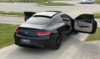 MERCEDES-BENZ C180 SPORT COUPÉ AVANTGARDE 1.6 TURBO 2019 – 117 MIL KM completo
