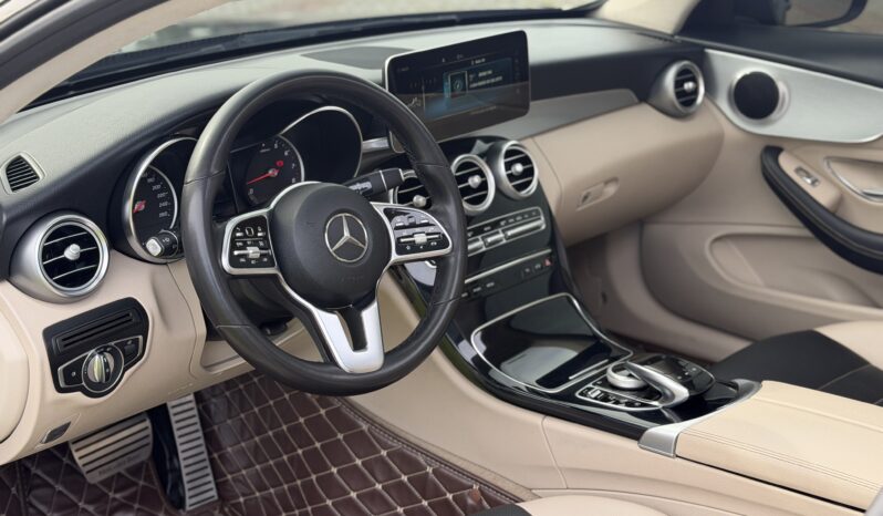 MERCEDES-BENZ C180 SPORT COUPÉ AVANTGARDE 1.6 TURBO 2019 – 117 MIL KM completo