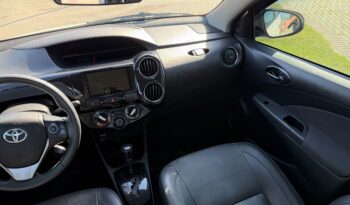 TOYOTA ETIOS SEDAN PLATINUM 1.5 AUT. 2017 – 148 MIL KM completo