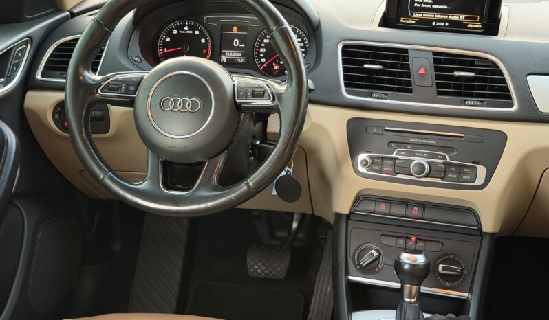 AUDI Q3 1.4 TFSI 2016 – 139 MIL KM completo