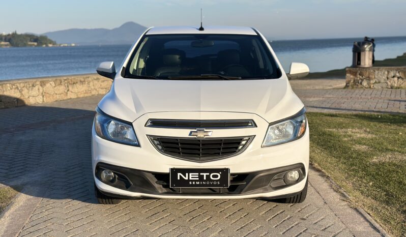 GM-CHEVROLET ONIX LTZ 1.4 AUT. 2014 – 95 MIL KM completo